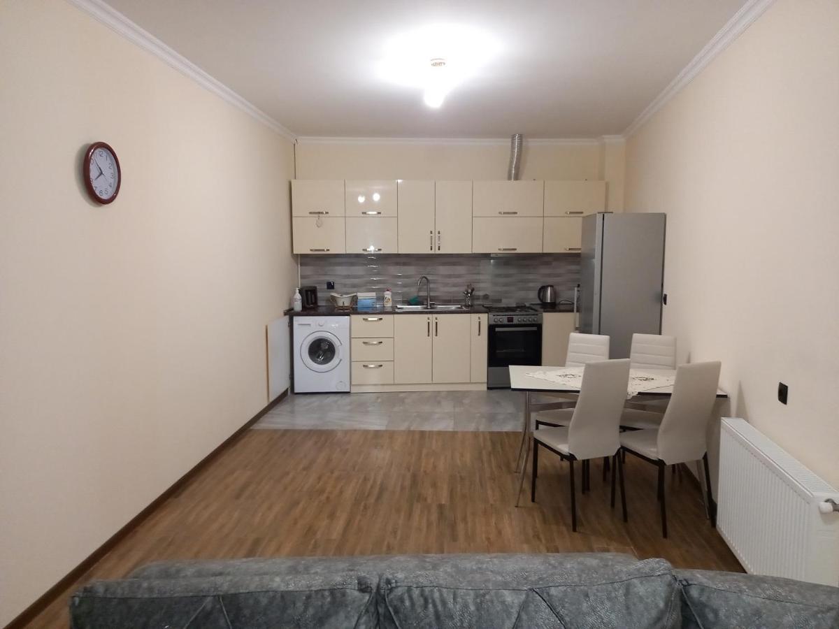 Ana'S Apartment 第比利斯 外观 照片