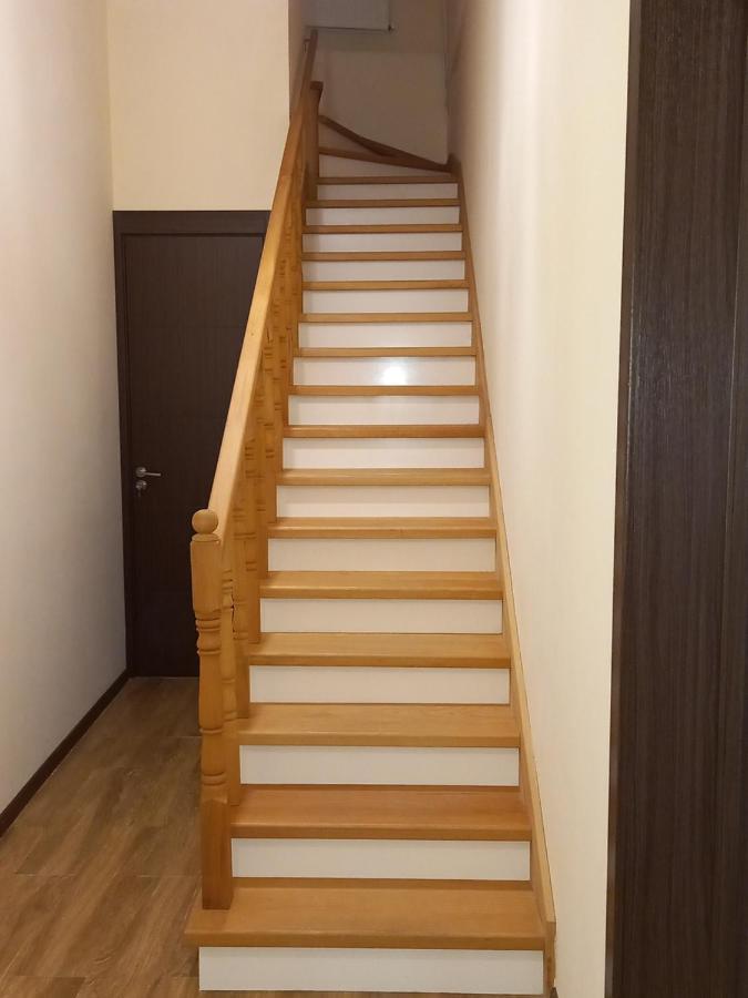 Ana'S Apartment 第比利斯 外观 照片